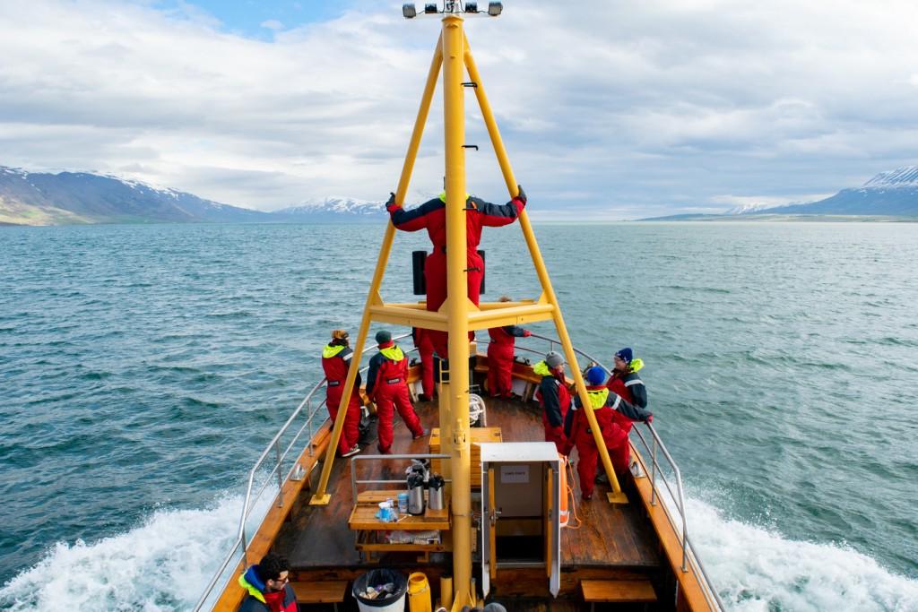 On a boat in 冰岛 Travel Course